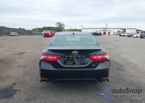 2019 Toyota Camry Se z USA, uszkodzony, nr VIN 4T1B11HK8KU796411